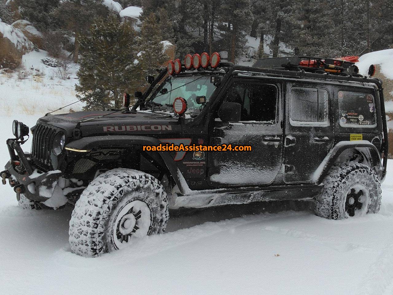 Roadside Assistance near Monument