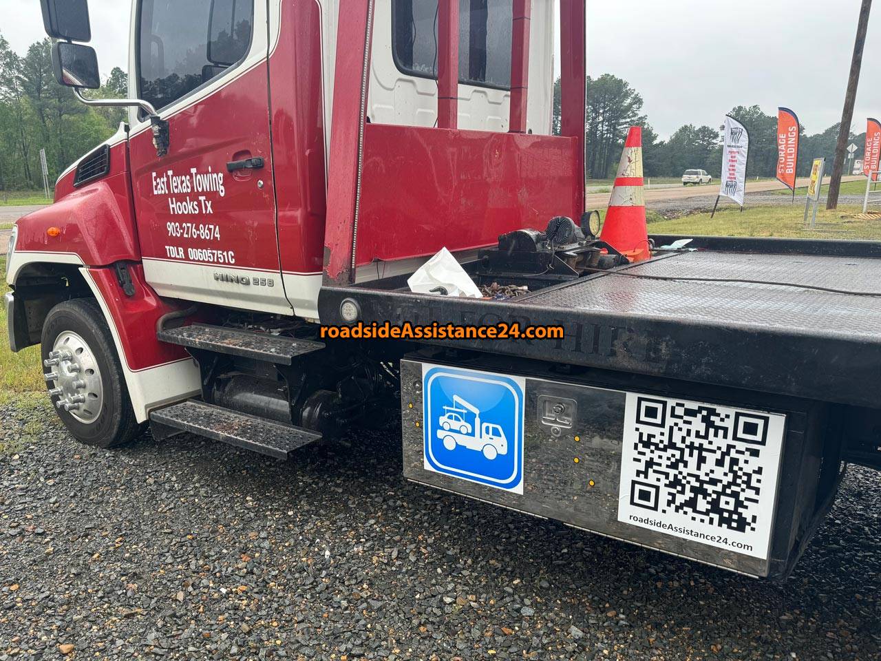 Towing near Hooks, TX