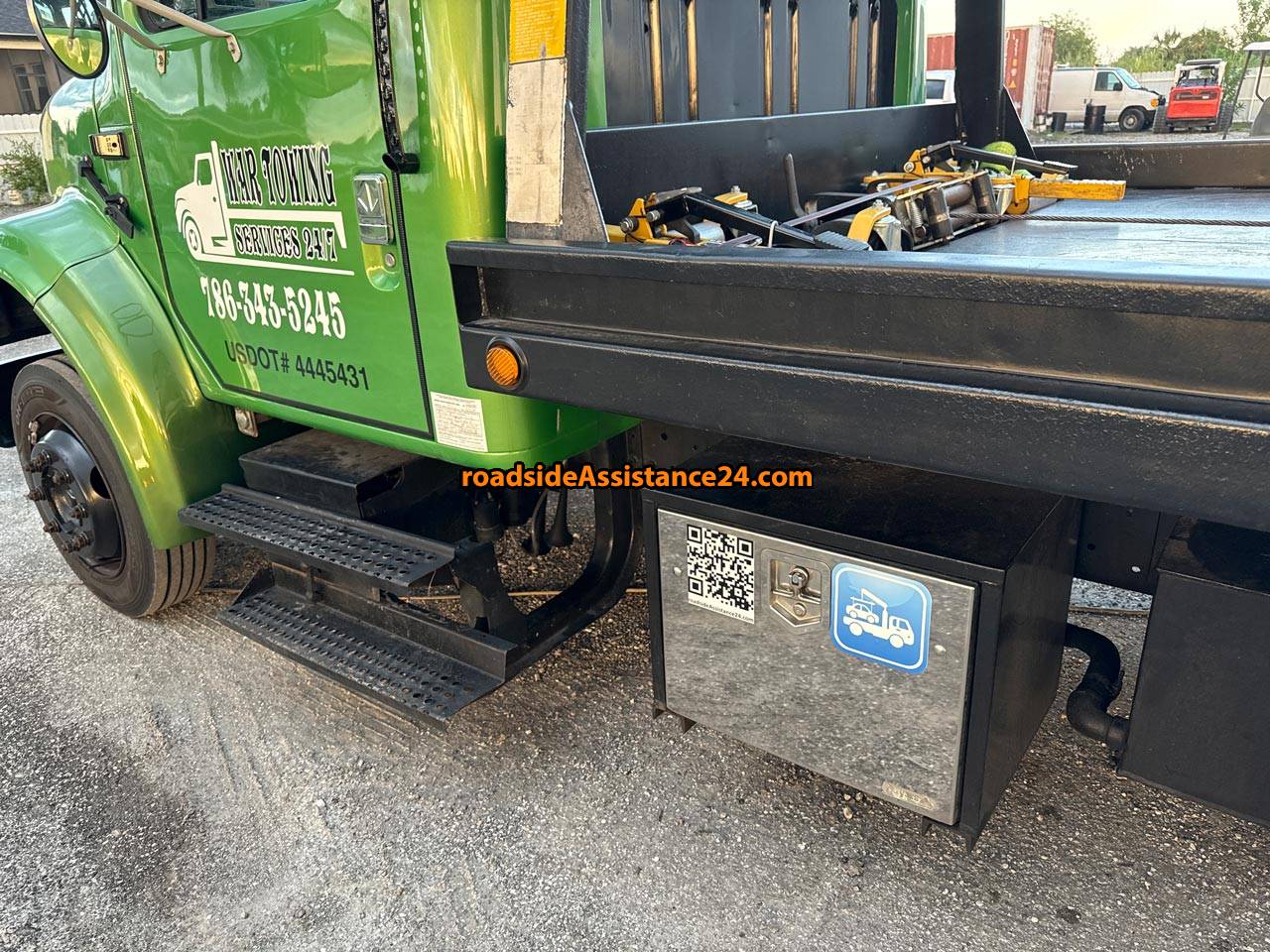 Towing near Lehigh Acres, FL