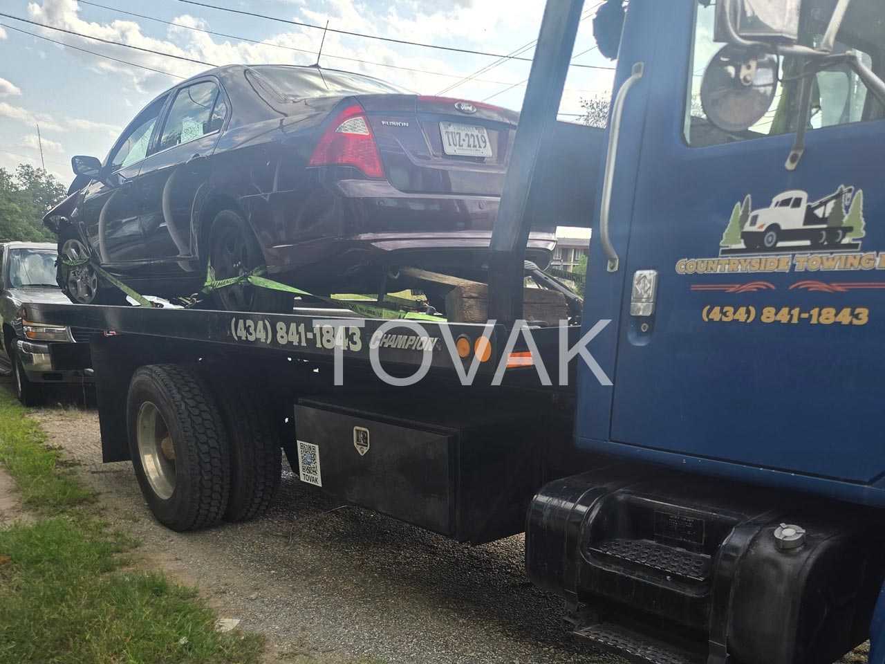 Towing near Long Island, VA